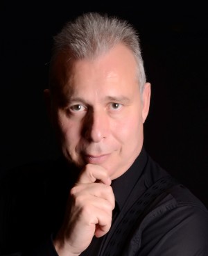 Dr Thierry Meyer